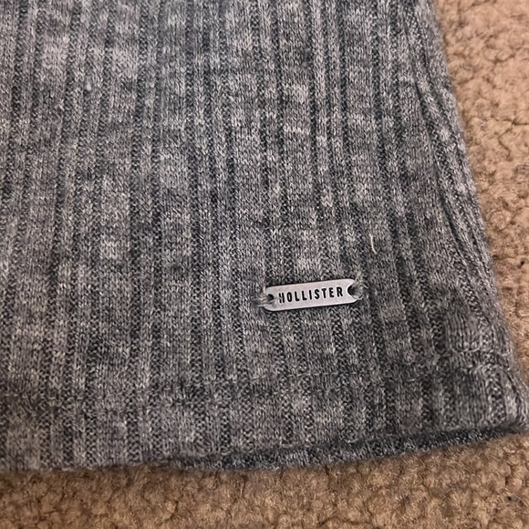 Hollister long sleeve top - Picture 4 of 4